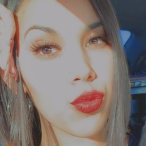 Meet your Posher, Nyssa